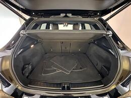 Mercedes-Benz GLA KN73PZS