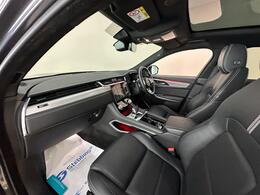 Jaguar F-PACE KO23OXF