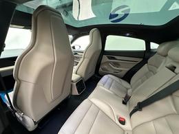 Porsche Taycan YM21OFZ