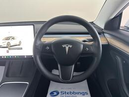 Tesla Model 3 AF72UUV