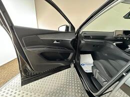 Peugeot 3008 MJ17EHF