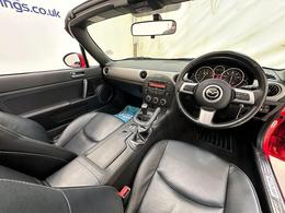 Mazda MX-5 MX562