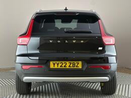 Volvo XC40 YY22ZBZ