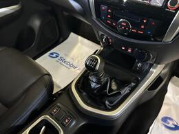 Nissan Navara AR21KFN