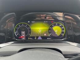 Volkswagen Golf EX71HKW