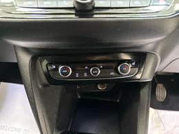 Vauxhall Corsa DY71NYD