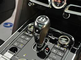 Bentley Flying Spur SN71VZD