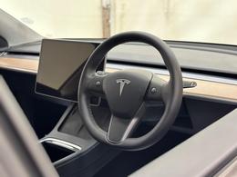 Tesla Model Y AJ22CZU