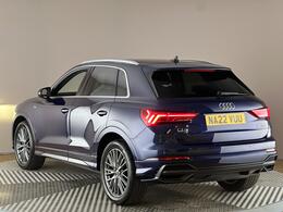 Audi Q3 NA22VUU