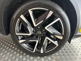 Nissan Juke LE74FDZ