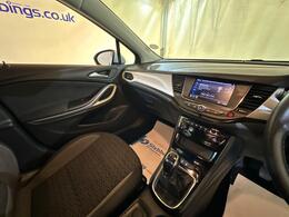 Vauxhall Astra PL69HZW