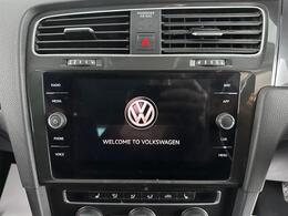 Volkswagen Golf VE69NKS