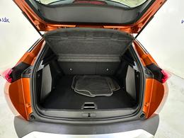 Peugeot 2008 CJ71AEG