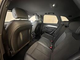 Audi Q5 YX19ODE