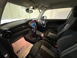 MINI Hatch EA70YLB