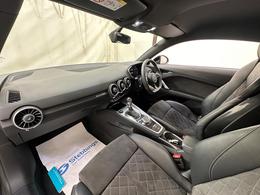 Audi TT YE70LTA
