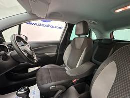 Vauxhall Crossland X AU69DFD