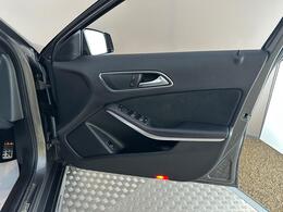 Mercedes-Benz GLA SP68OND