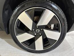 Volvo C40 YR22GBO