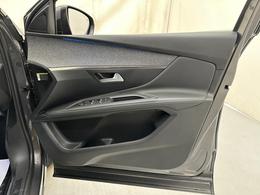 Peugeot 3008 VU71KBN