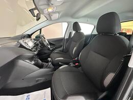 Peugeot 208 GN66YMF