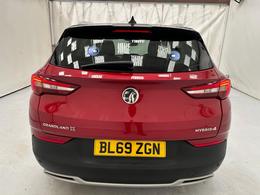 Vauxhall Grandland X BL69ZGN