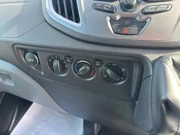 Ford Transit GX15RHU