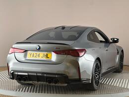 BMW M4 YA24JHL
