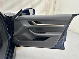 Porsche Taycan LB22MVG
