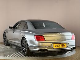 Bentley Flying Spur SN71VZD