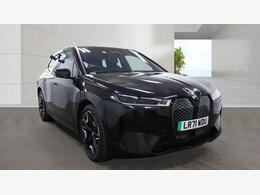 BMW iX 