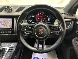 Porsche Macan AF17MLL