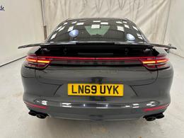 Porsche Panamera LN69UYK