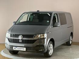 Volkswagen Transporter YR74XZU