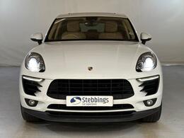 Porsche Macan AR16AEY