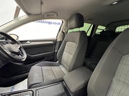 Volkswagen Passat VN69VMY