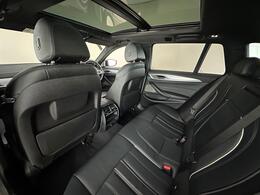 BMW 5 Series YJ19VDG