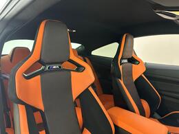 BMW M4 YA24JHL