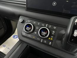 Land Rover Defender 90 WG25BLZ