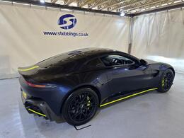 Aston Martin Vantage MV20UZG
