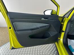 Volkswagen Golf EX71HKW