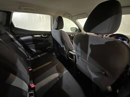 Nissan Qashqai PF70AKN
