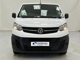 Vauxhall Vivaro DT70GHH