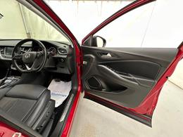 Vauxhall Grandland X BL69ZGN