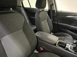 Vauxhall Insignia VU70YMO