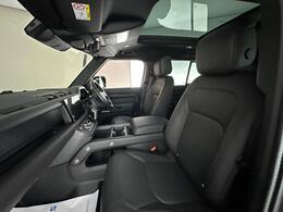 Land Rover Defender 110 KW74MTU