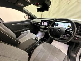 Renault Megane E-Tech YD73AFJ