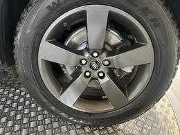 Land Rover Defender 110 OY20YDU