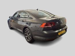 Volkswagen Passat YE70PYB