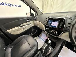 Renault Captur EK69YKP